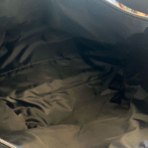 Jimmy Choo Parfums NWT weekend nylon weekend duffle bag. Travel. Weekends. - Picture 8 of 10